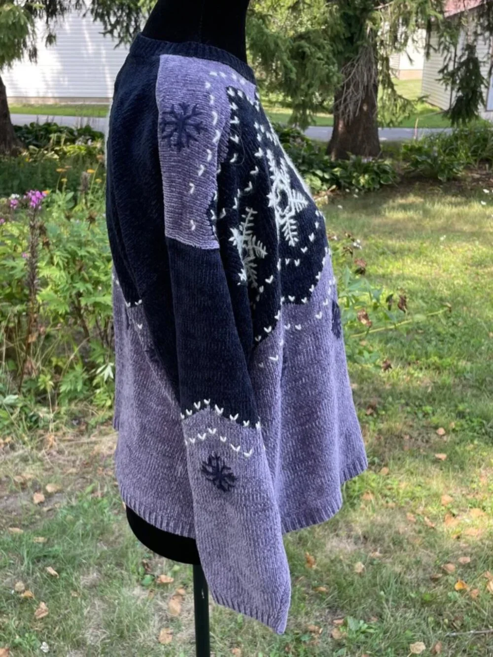 Vintage 90s Sweater Chenille Holiday Snowflake Purple XL Hand Embroidered Soft